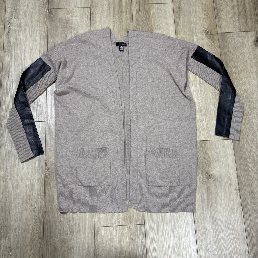 Aqua 100% Cashmere Beige Black Leather Trim Open Front Cardigan Sweater‎ XS
